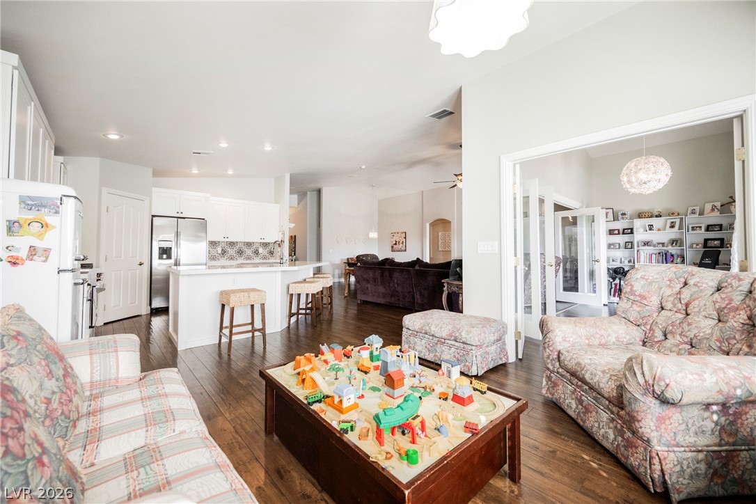 10246 Mountain Majesty Street Las Vegas NV 89131