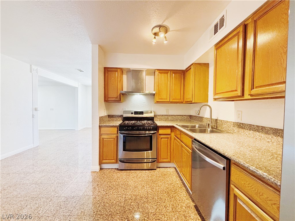 6108 Preston Circle Las Vegas NV 89107