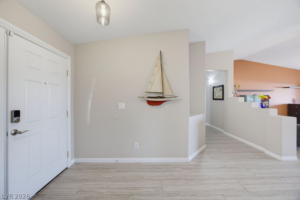 7929 Beaver Mountain Avenue Las Vegas NV 89131