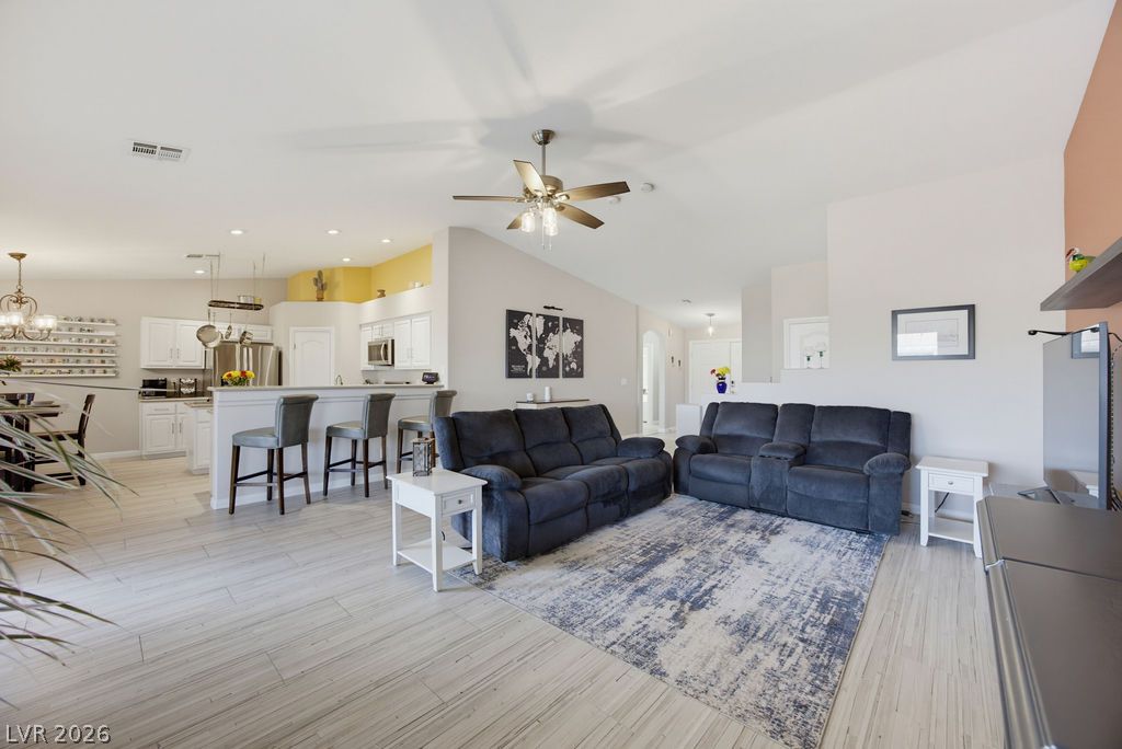 7929 Beaver Mountain Avenue Las Vegas NV 89131