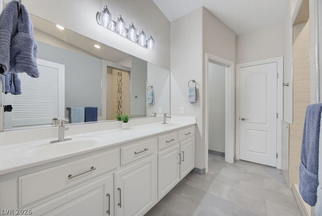 7929 Beaver Mountain Avenue Las Vegas NV 89131