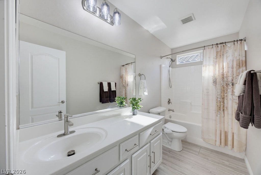 7929 Beaver Mountain Avenue Las Vegas NV 89131
