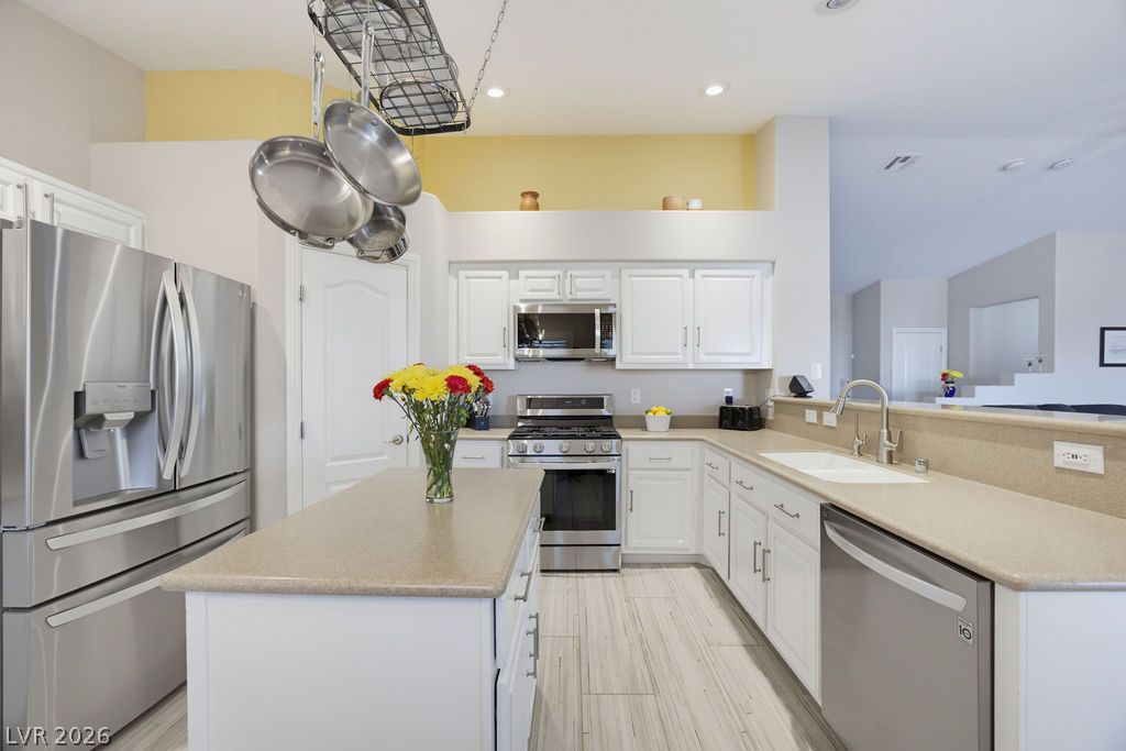 7929 Beaver Mountain Avenue Las Vegas NV 89131