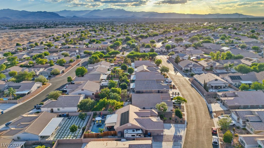 7929 Beaver Mountain Avenue Las Vegas NV 89131