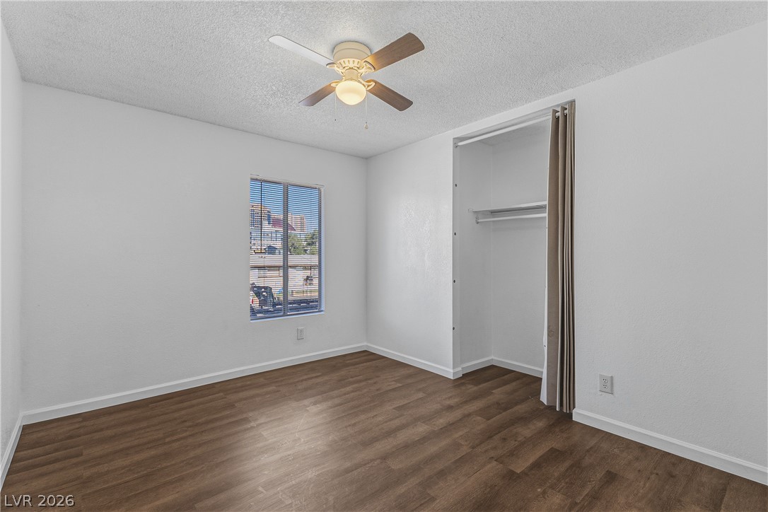 3974 Palos Verdes Street Las Vegas NV 89119