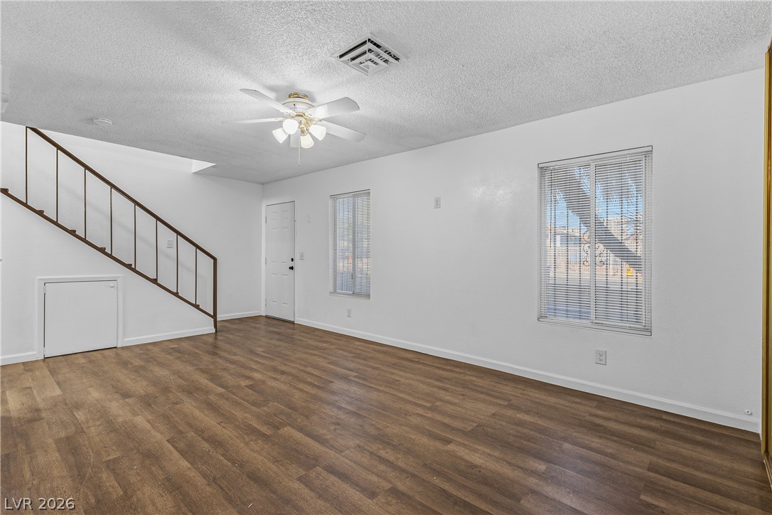 3974 Palos Verdes Street Las Vegas NV 89119