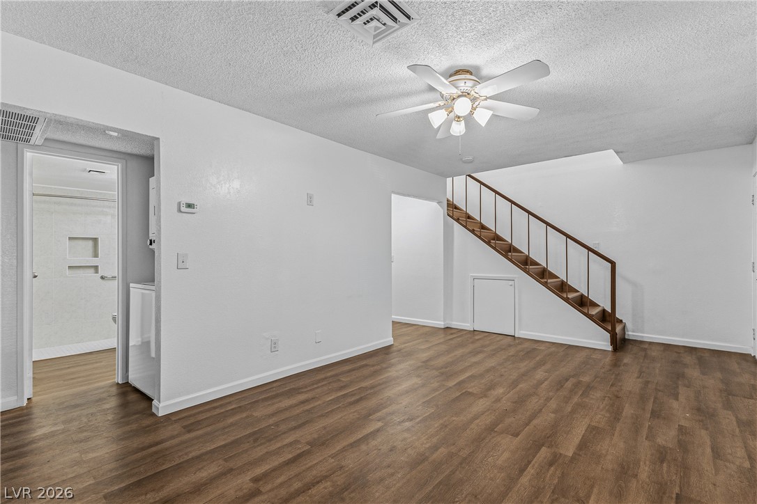 3974 Palos Verdes Street Las Vegas NV 89119