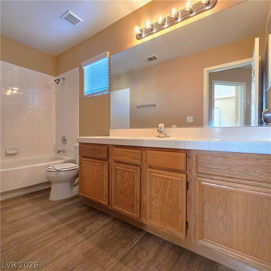 8704 Cypresswood Avenue Las Vegas NV 89134