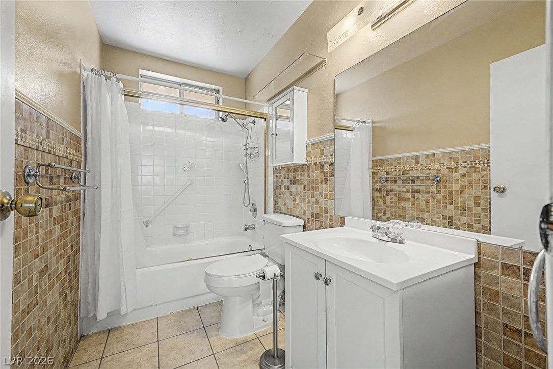 2112 Cameron Street Las Vegas NV 89102