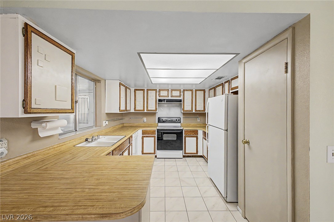 2112 Cameron Street Las Vegas NV 89102