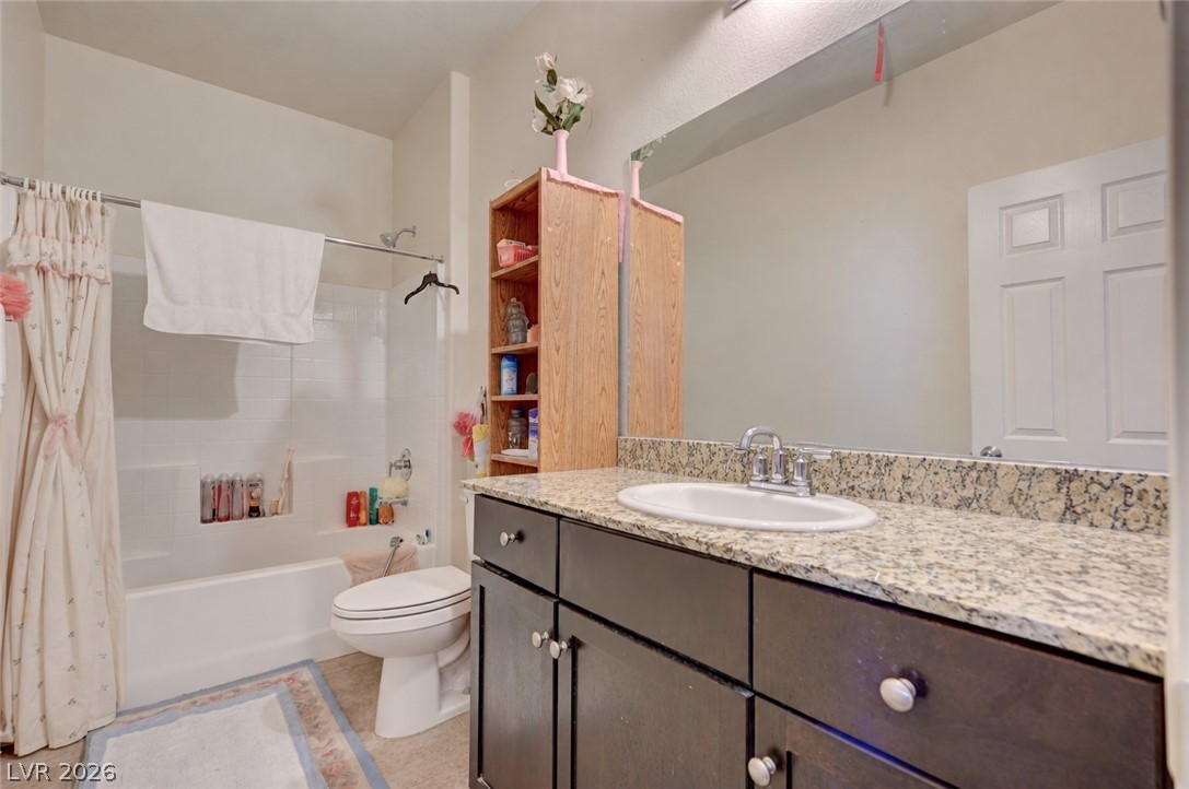 5037 Royal Indigo Street Las Vegas NV 89130