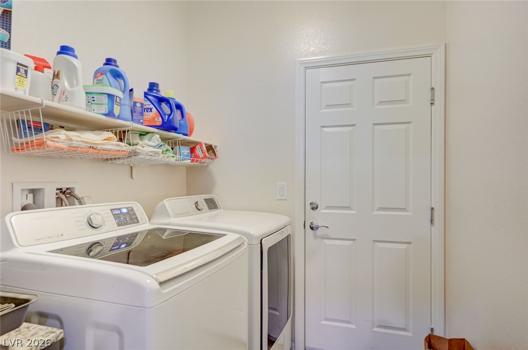 5037 Royal Indigo Street Las Vegas NV 89130