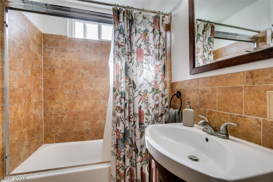 3688 Garden South Drive Las Vegas NV 89121