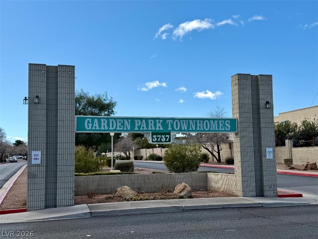 3688 Garden South Drive Las Vegas NV 89121