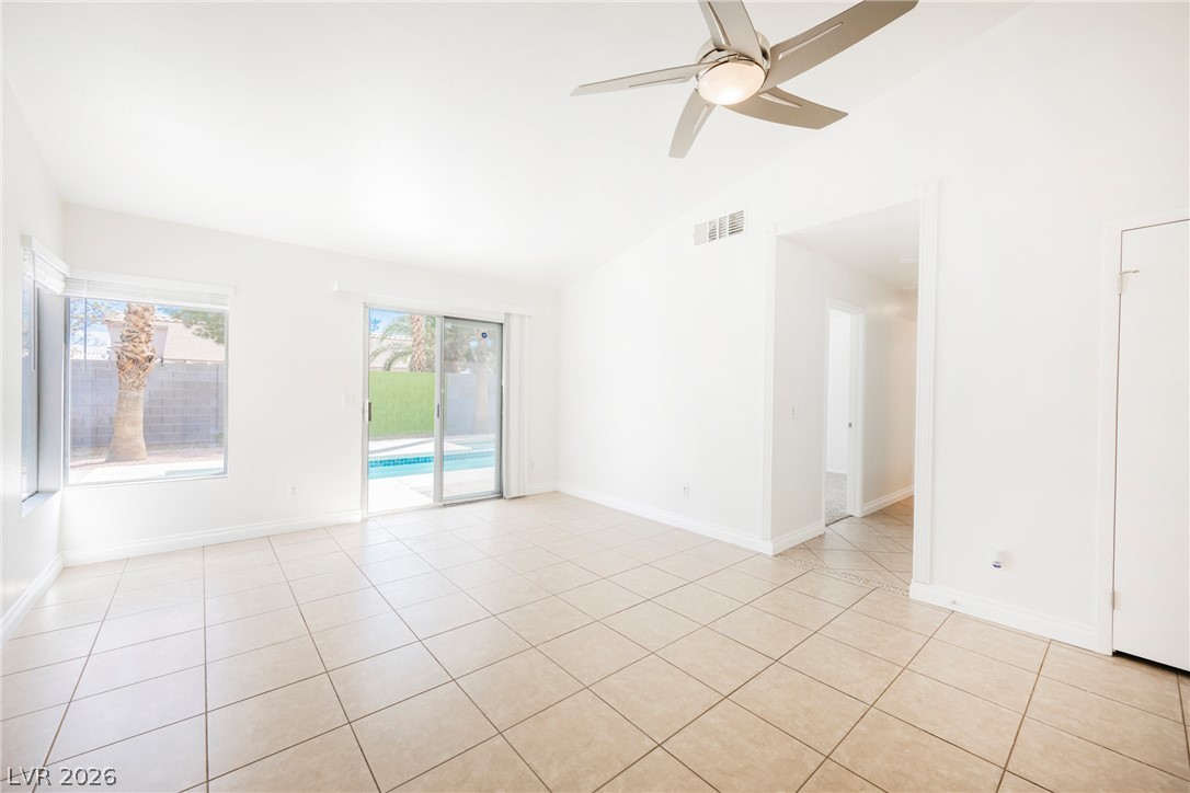 5102 Del Shannon Street North Las Vegas NV 89031