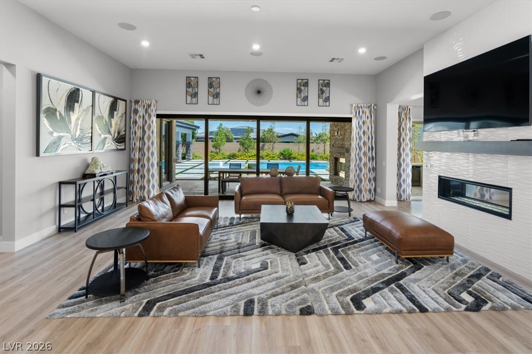 8320 Carlingford Court Las Vegas NV 89113