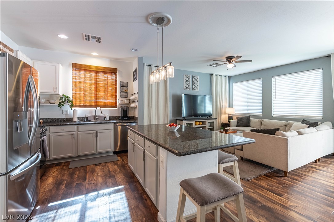 6828 Double Vista Way Las Vegas NV 89142