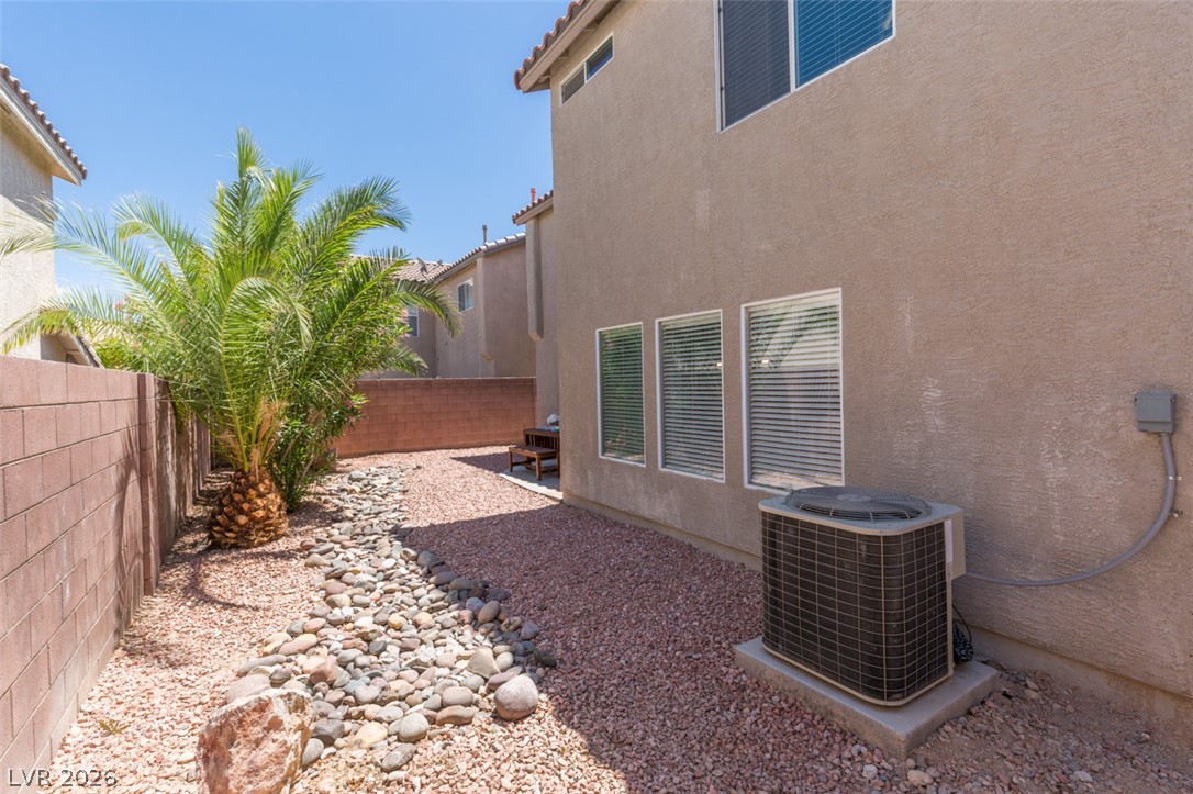 6236 Windmill Island Avenue Las Vegas NV 89139