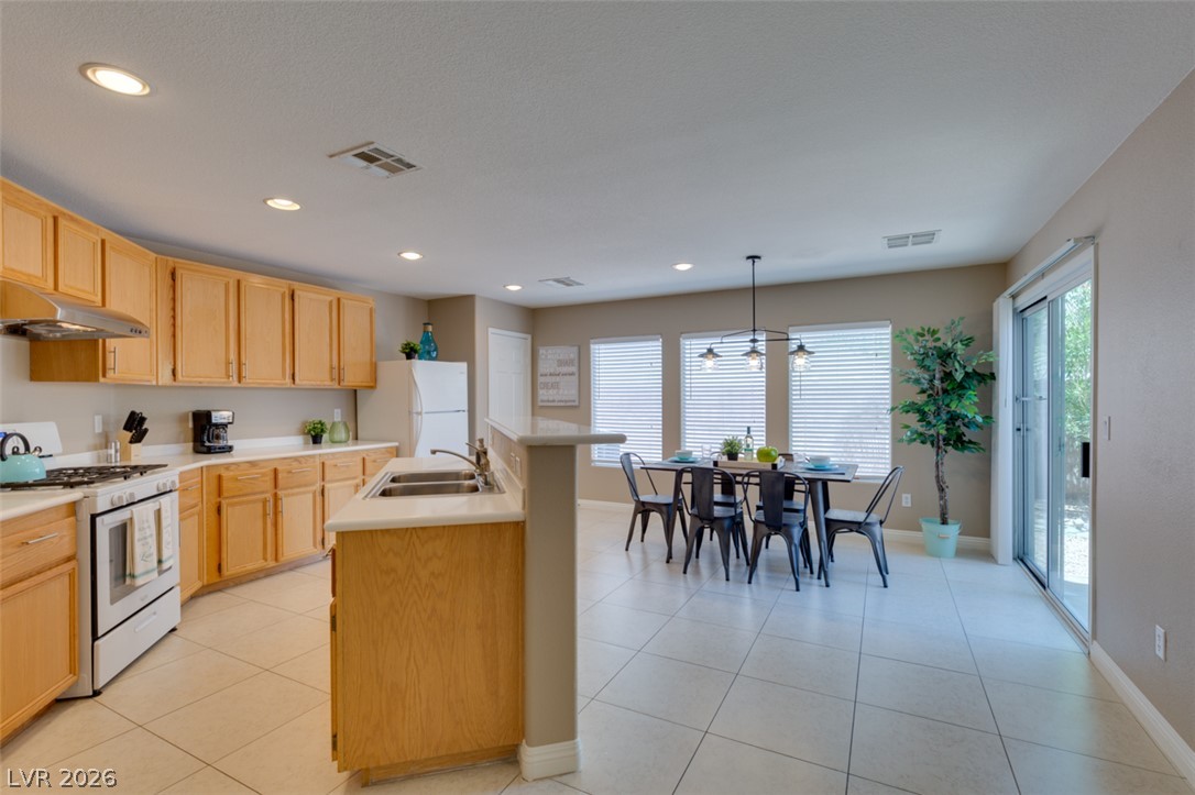 6236 Windmill Island Avenue Las Vegas NV 89139