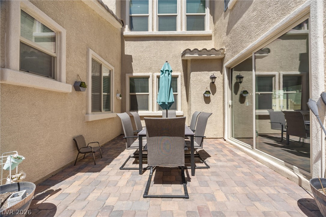 9634 Shadow Cliff Avenue Las Vegas NV 89166