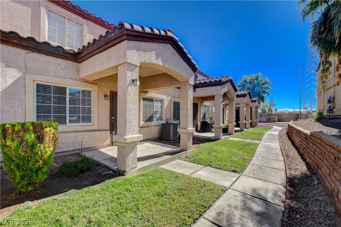 1925 Hodgenville Street 104 Las Vegas NV 89106