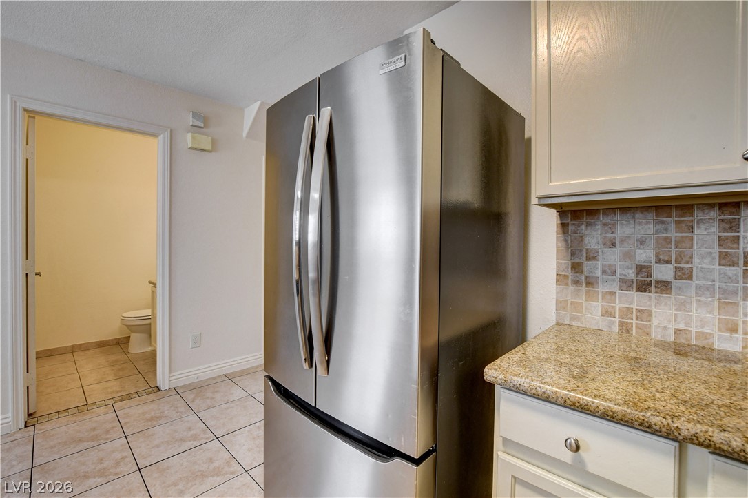 1925 Hodgenville Street 104 Las Vegas NV 89106