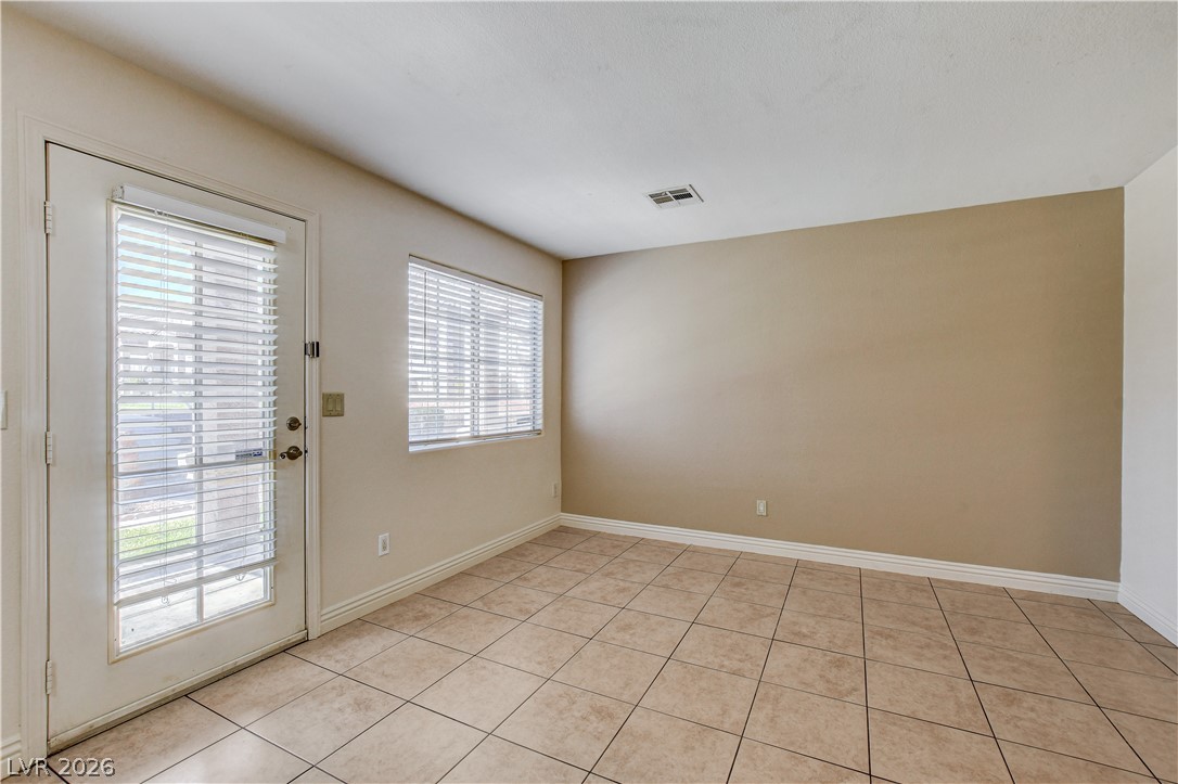 1925 Hodgenville Street 104 Las Vegas NV 89106