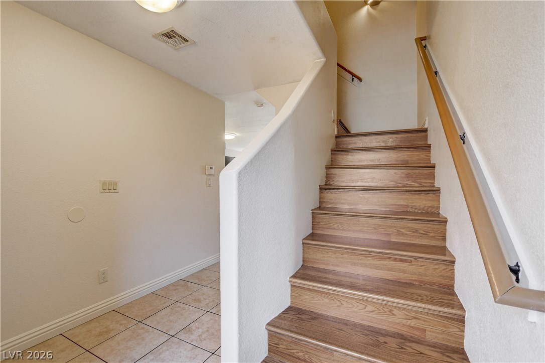 1925 Hodgenville Street 104 Las Vegas NV 89106