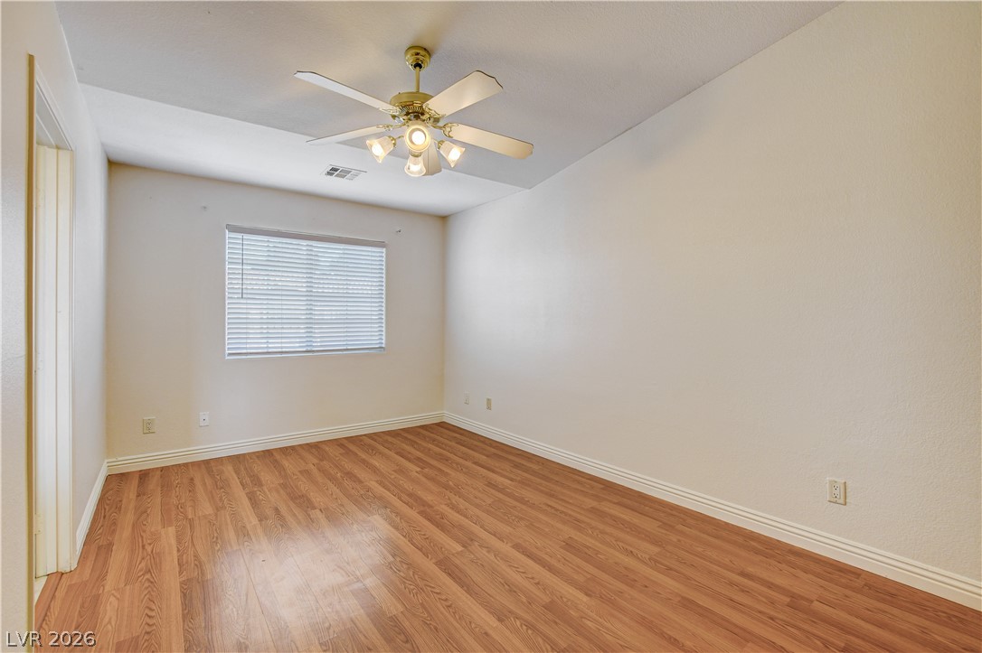 1925 Hodgenville Street 104 Las Vegas NV 89106