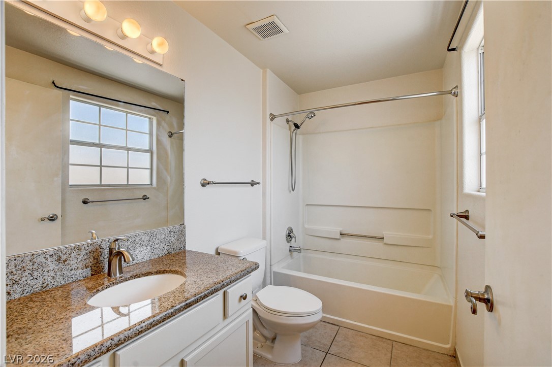 1925 Hodgenville Street 104 Las Vegas NV 89106