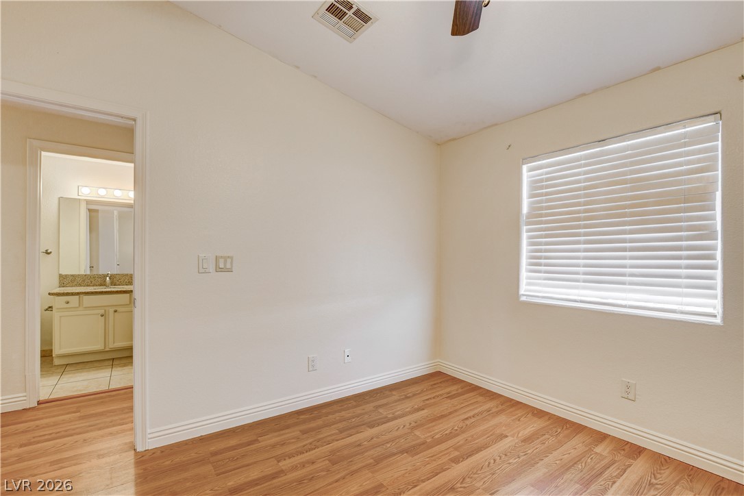 1925 Hodgenville Street 104 Las Vegas NV 89106