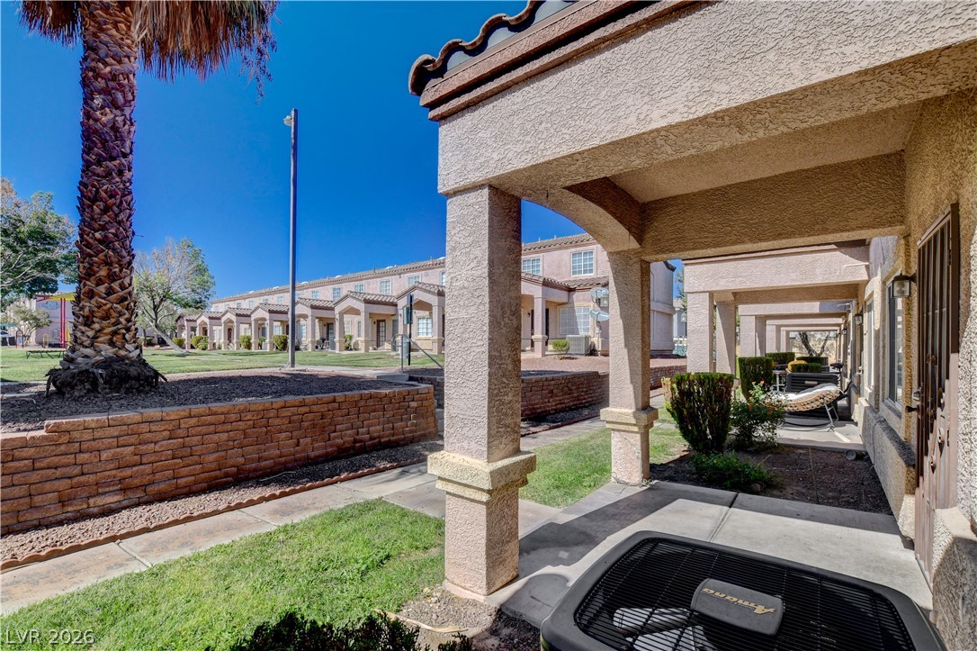 1925 Hodgenville Street 104 Las Vegas NV 89106
