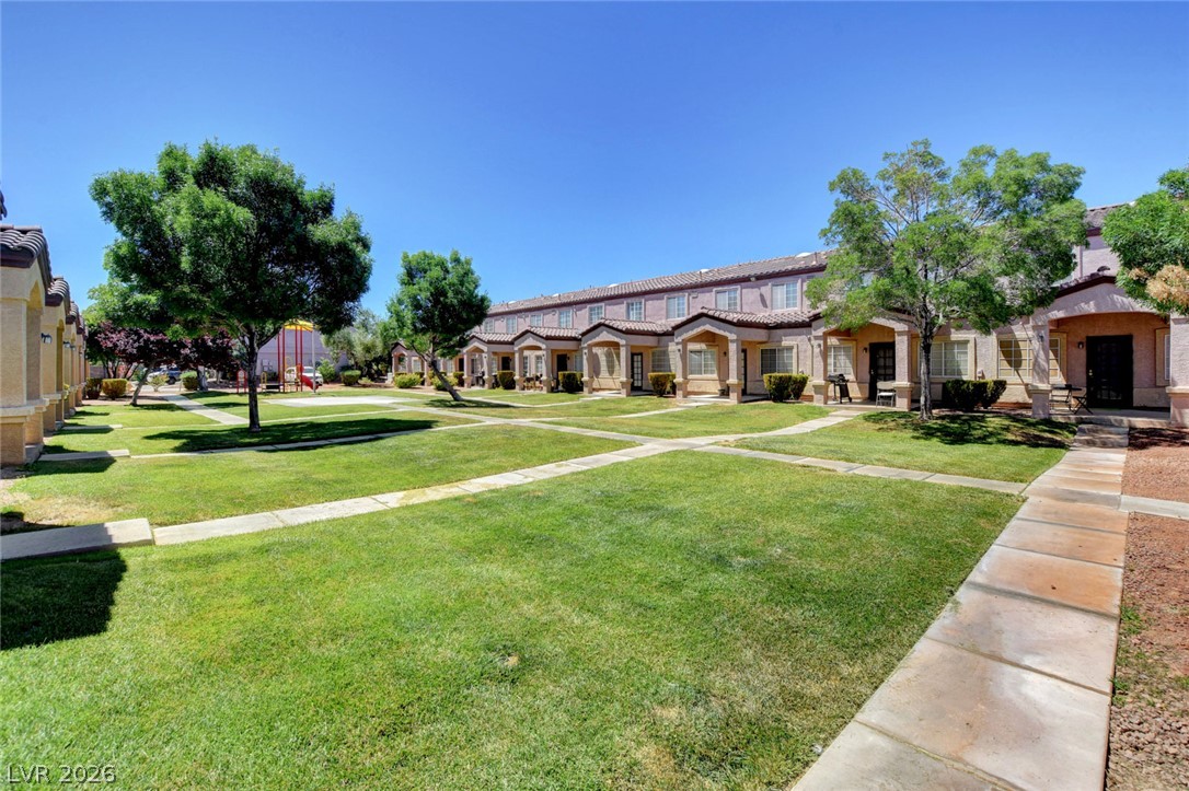 1925 Hodgenville Street 104 Las Vegas NV 89106