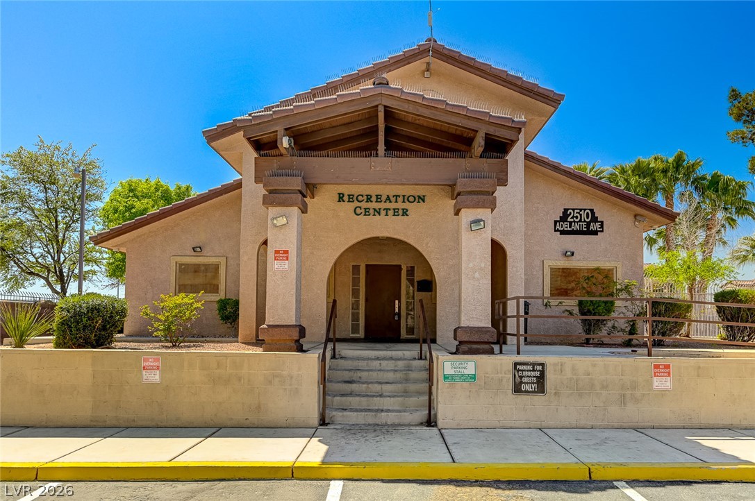 1925 Hodgenville Street 104 Las Vegas NV 89106