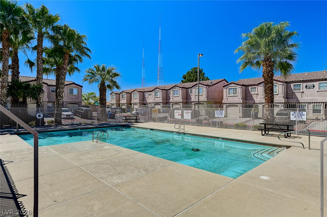 1925 Hodgenville Street 104 Las Vegas NV 89106