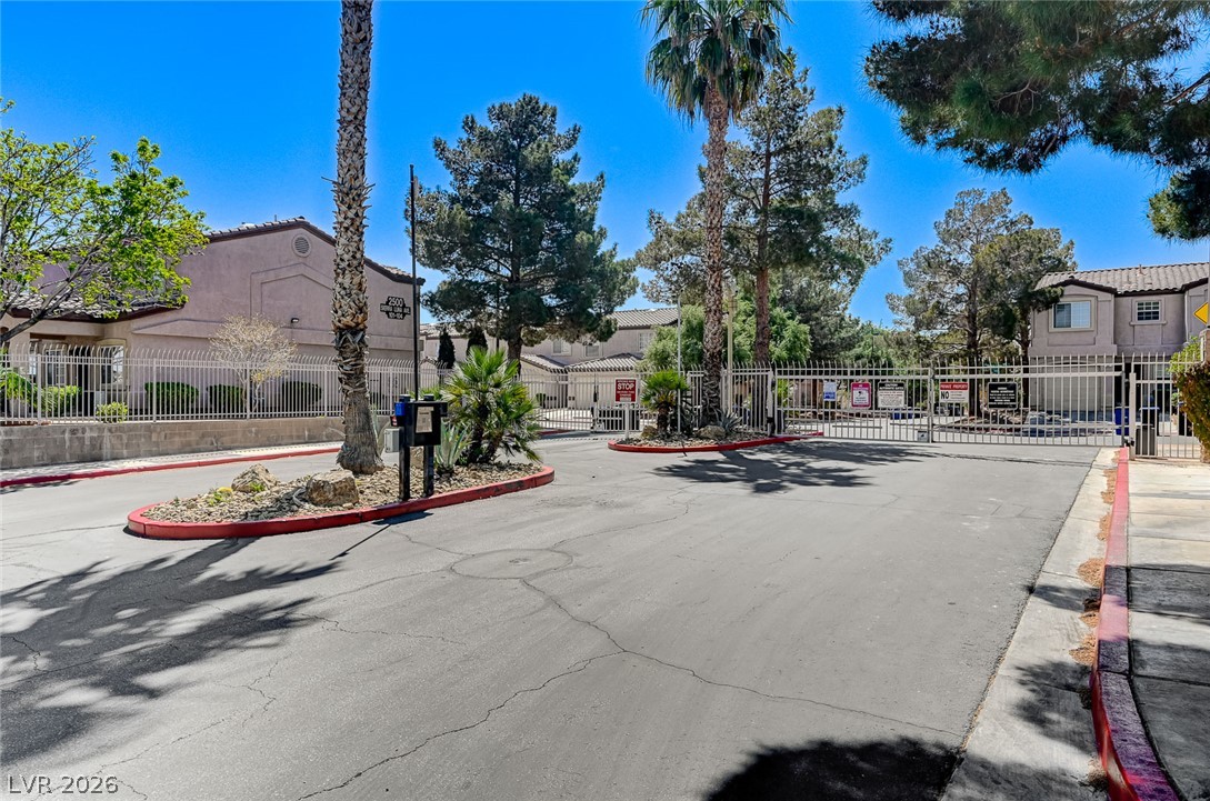 1925 Hodgenville Street 104 Las Vegas NV 89106