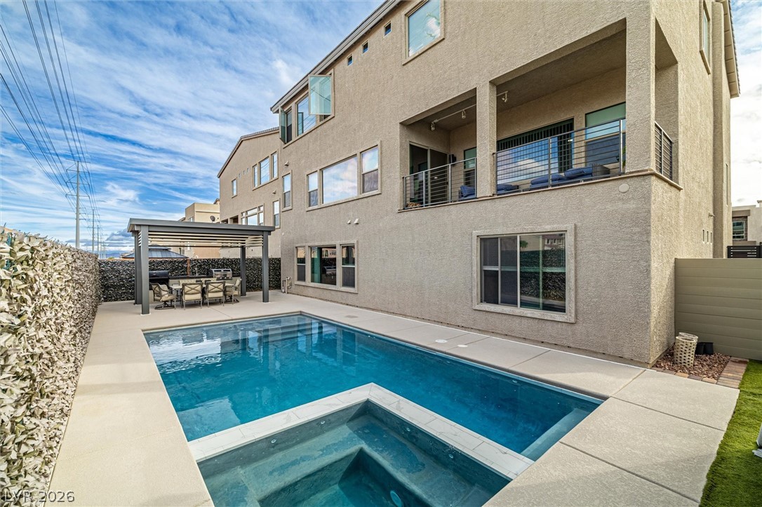 6088 Rockway Glen Avenue Las Vegas NV 89141