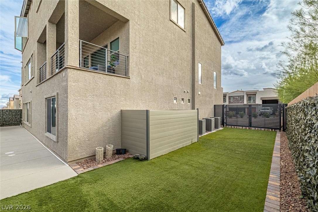 6088 Rockway Glen Avenue Las Vegas NV 89141