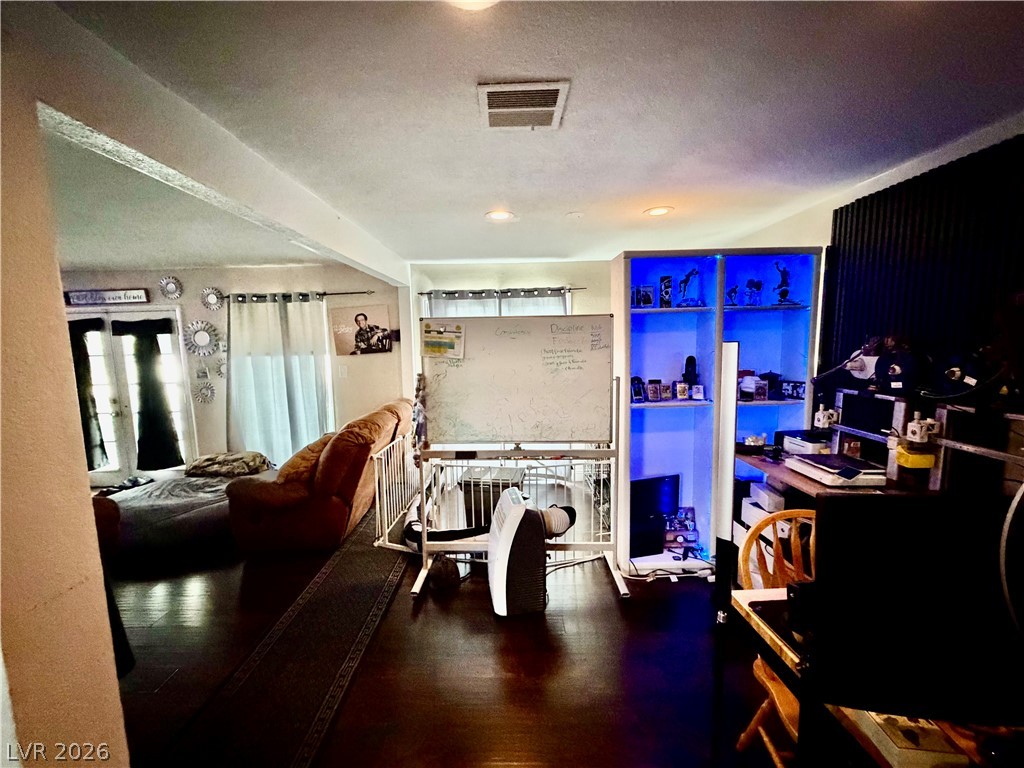 1114 Ramona Circle Las Vegas NV 89106