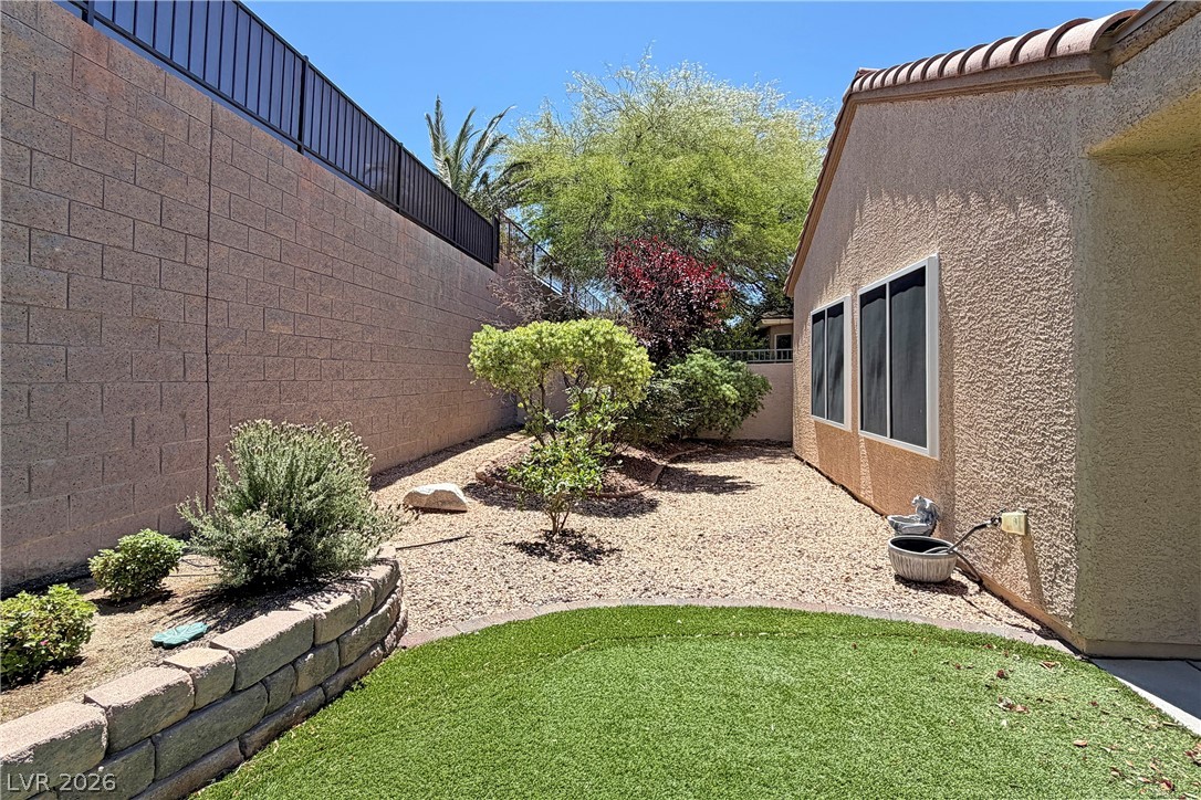 2048 Oliver Springs Street Henderson NV 89052