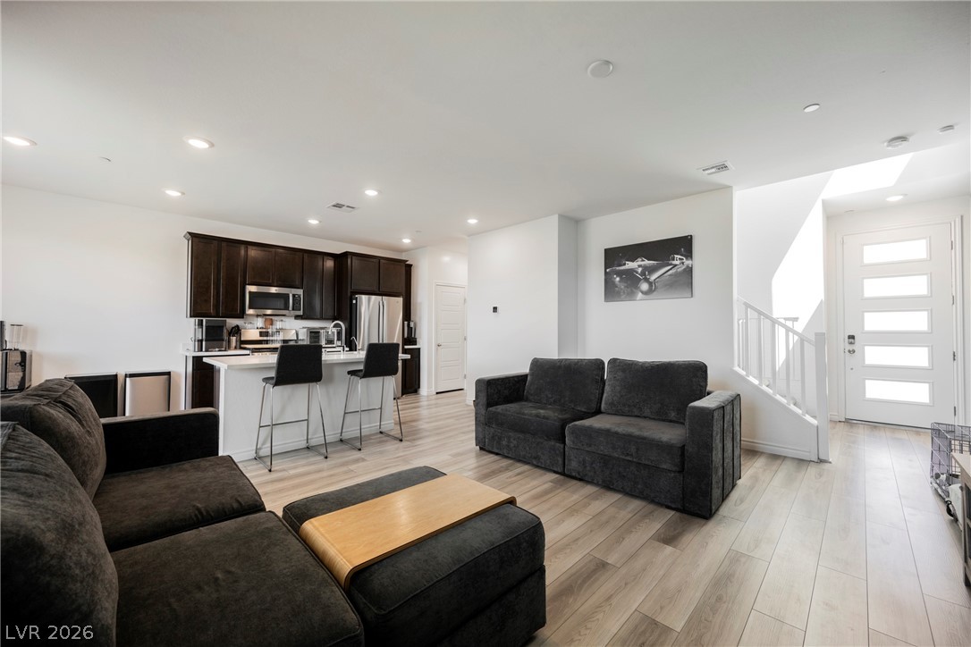 9807 Mojave Mountain Street Las Vegas NV 89166