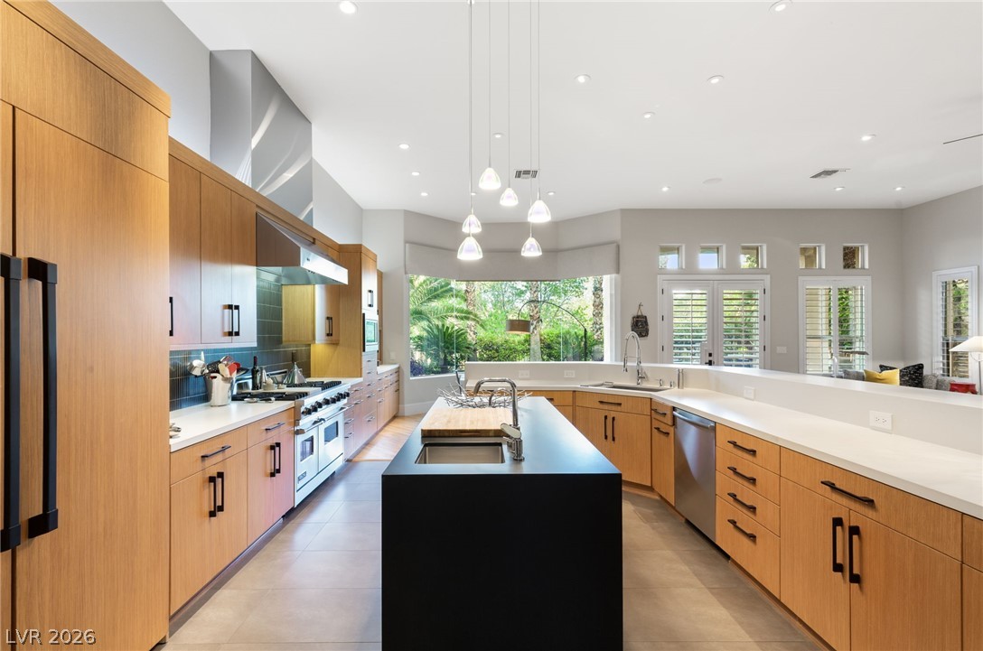 640 Canyon Greens Drive Las Vegas NV 89144