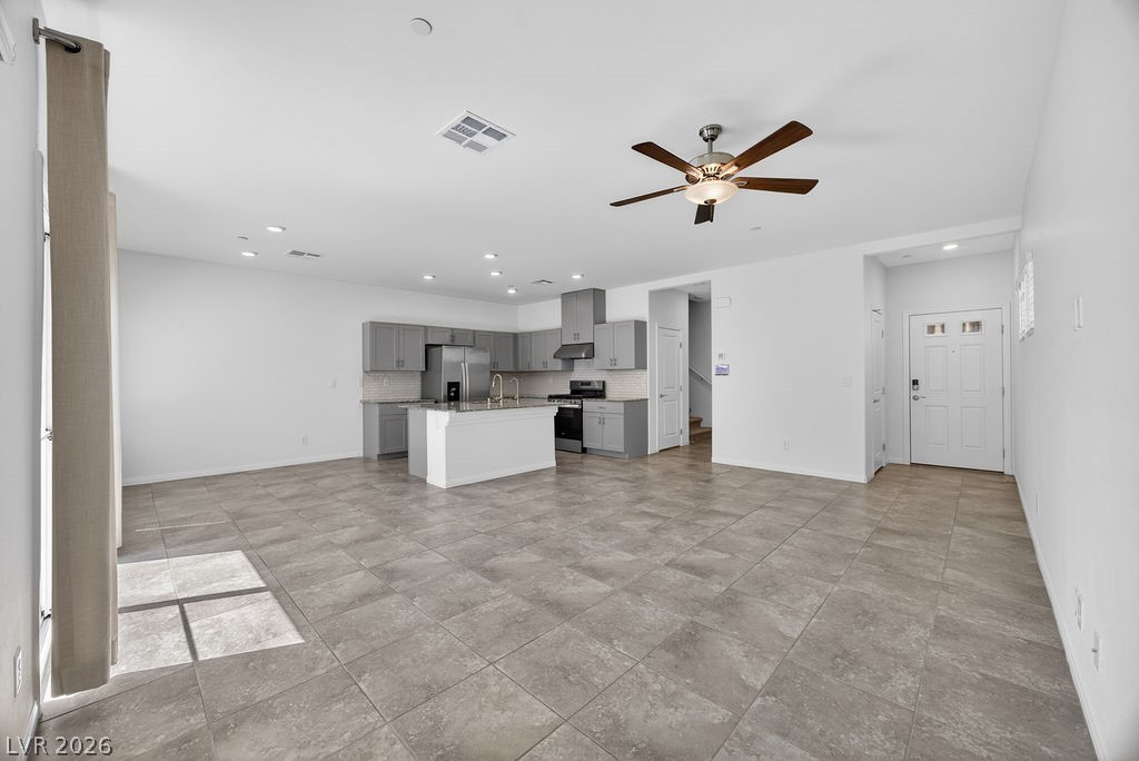 10983 Cambridge Lakes Avenue Las Vegas NV 89166