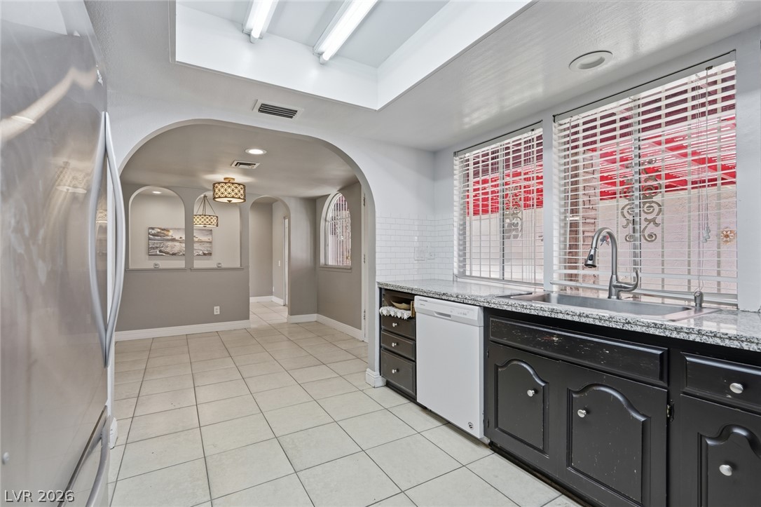 702 Greenbriar Townhouse Way Las Vegas NV 89121