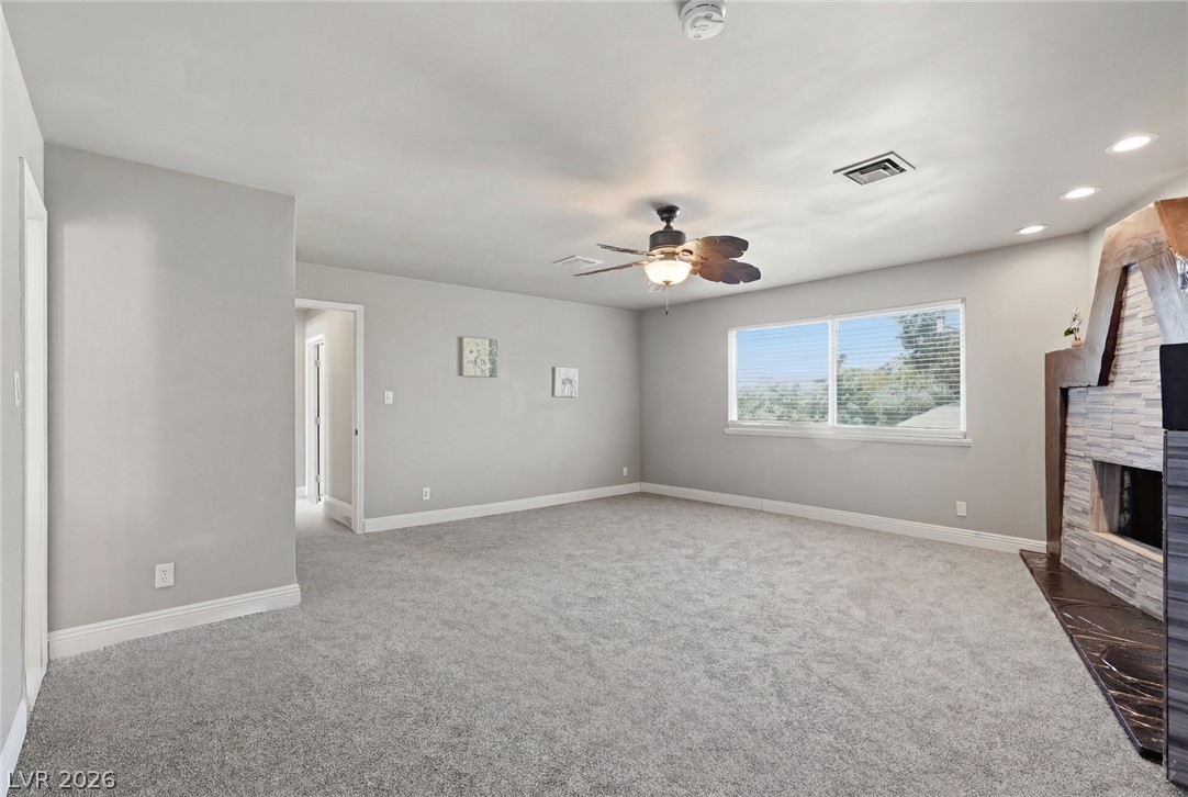 702 Greenbriar Townhouse Way Las Vegas NV 89121
