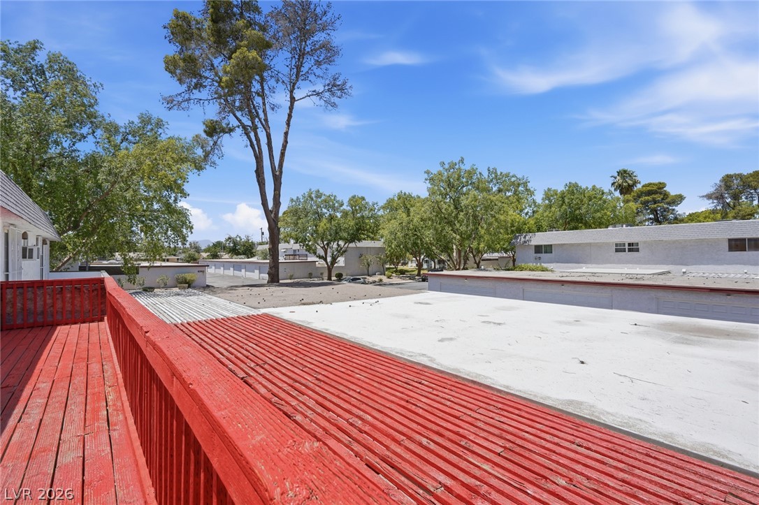 702 Greenbriar Townhouse Way Las Vegas NV 89121