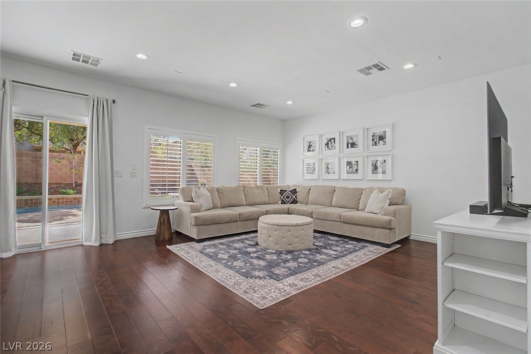 8153 Waltons Mill Court Las Vegas NV 89131