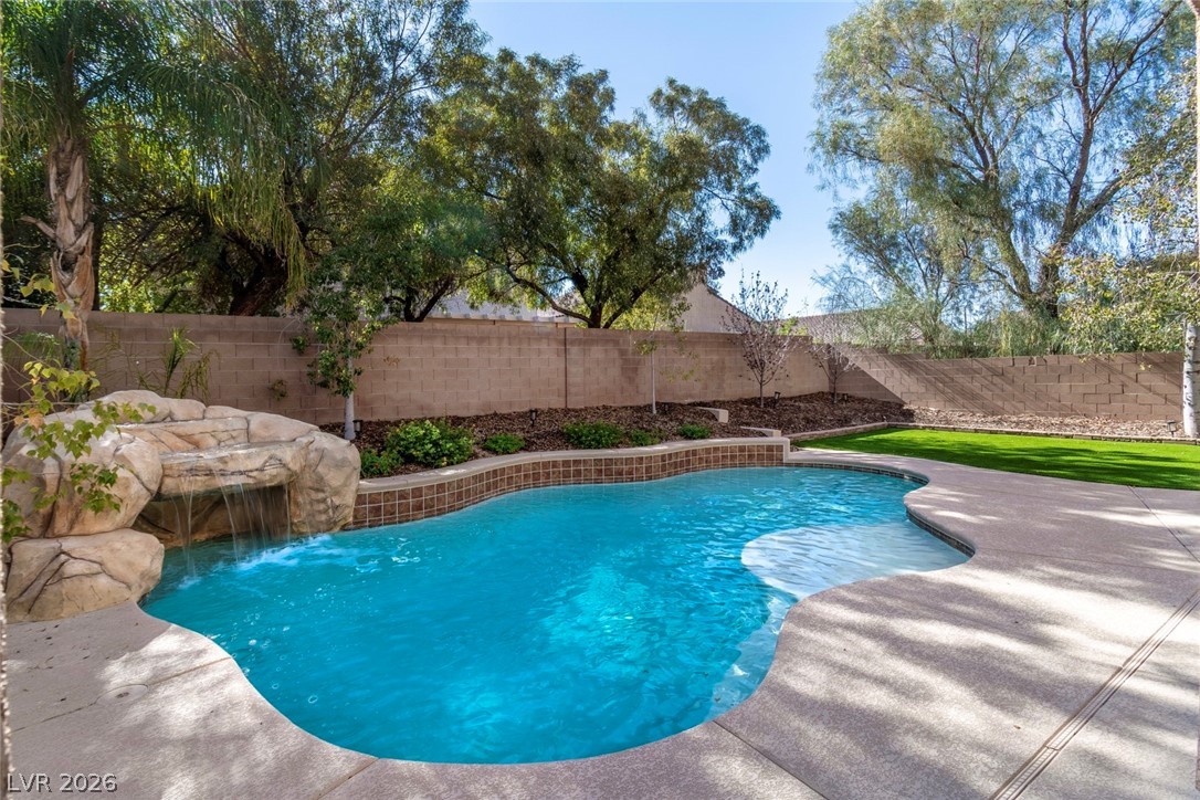 8153 Waltons Mill Court Las Vegas NV 89131