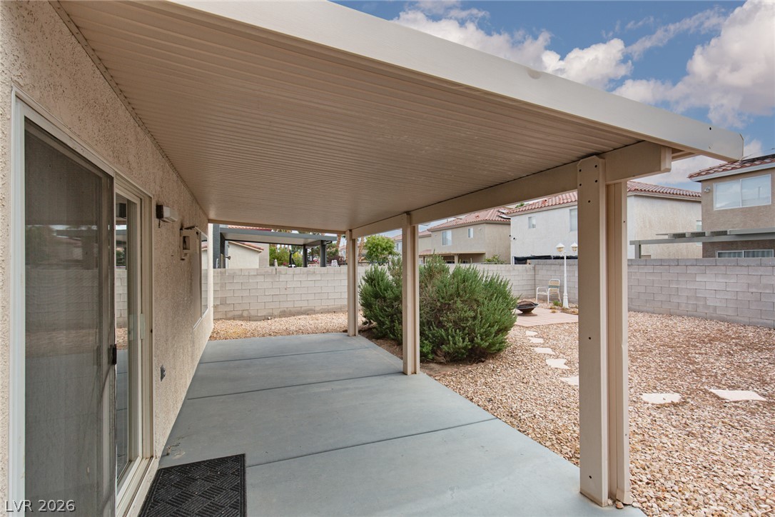 10272 Ghost Gum Street Las Vegas NV 89183