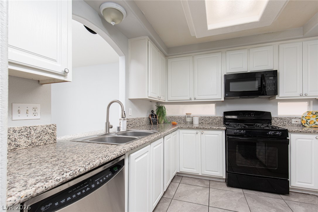 10272 Ghost Gum Street Las Vegas NV 89183